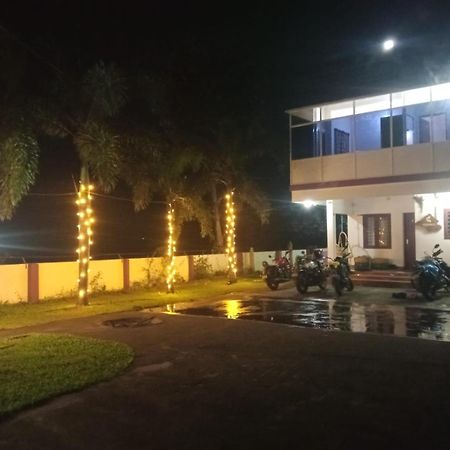 Villa Kadampil Bliss Maraiyūr Exterior foto